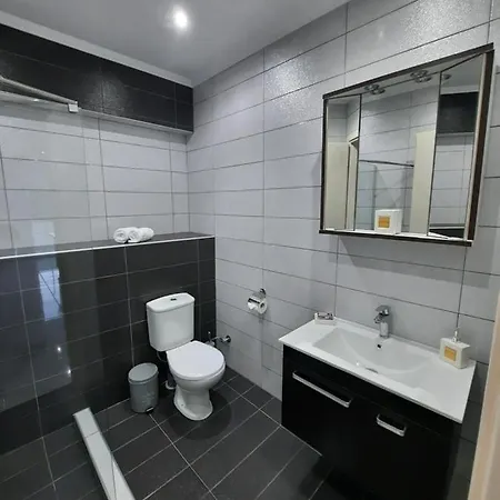 Panorama Apartment *